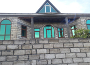 Satılır 6 otaqlı 300 m2 villa Quba