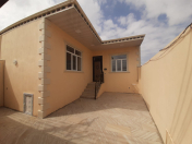Satılır 3 otaqlı 100 m2 həyət evi Binəqədi