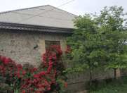 Satılır 3 otaqlı 100 m2 həyət evi Şəmkir