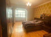 Satılır 4 otaqlı 110 m2 köhnə tikili Sevinc k/t