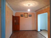 Satılır 2 otaqlı 40 m2 köhnə tikili Əhmədli m.