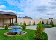 Satılır 4 otaqlı 200 m2 bağ evi Mərdəkan