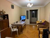 İcarəyə verilir 2 otaqlı 50 m2 köhnə tikili Elmlər Akademiyası m.