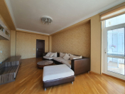 Satılır 2 otaqlı 90 m2 yeni tikili Nəriman Nərimanov m.