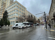 Satılır 8 otaqlı 121 m2 yeni tikili 28 May m.