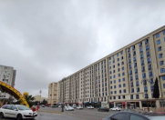 Satılır 2 otaqlı 65 m2 köhnə tikili Gənclik m.