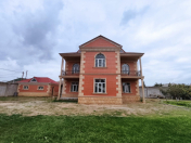 Satılır 6 otaqlı 300 m2 bağ evi Buzovna