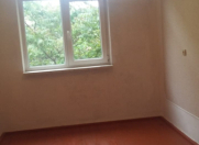 İcarəyə verilir 2 otaqlı 45 m2 köhnə tikili Memar Əcəmi m.