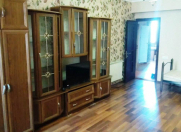 İcarəyə verilir 2 otaqlı 40 m2 köhnə tikili İnşaatçılar m.