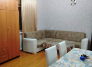 İcarəyə verilir 2 otaqlı 40 m2 köhnə tikili Elmlər Akademiyası m.