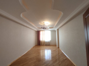 Satılır 3 otaqlı 120 m2 yeni tikili 9 mkr