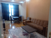 Satılır 2 otaqlı 73 m2 yeni tikili Gənclik m.