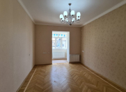 Satılır 2 otaqlı 60 m2 köhnə tikili Metropark