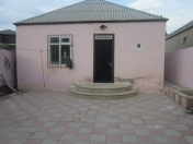 Satılır 3 otaqlı 100 m2 həyət evi Binəqədi