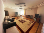 İcarəyə verilir 3 otaqlı 147 m2 yeni tikili Elmlər Akademiyası m.