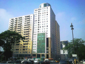 Satılır 4 otaqlı 210 m2 yeni tikili Təhsil Nazirliyi