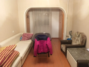 Satılır 2 otaqlı 50 m2 köhnə tikili Zərifə Əliyeva adına park