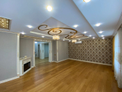 Satılır 6 otaqlı 300 m2 yeni tikili Gənclik m.