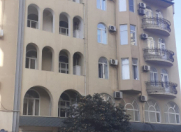 İcarəyə verilir 5 otaqlı 210 m2 ofis Elmlər Akademiyası m.