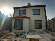 Satılır 5 otaqlı 200 m2 həyət evi Bakıxanov