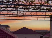 İcarəyə verilir 8 otaqlı 270 m2 bağ evi Novxanı