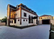 Satılır 6 otaqlı 547 m2 həyət evi Mərdəkan