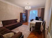 Satılır 2 otaqlı 65 m2 köhnə tikili Gənclik m.