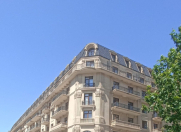 Satılır 4 otaqlı 225 m2 obyekt Xətai r.