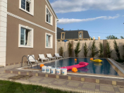 İcarəyə verilir 6 otaqlı 250 m2 villa İsmayıllı