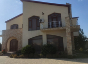 İcarəyə verilir 5 otaqlı 300 m2 bağ evi Şüvəlan