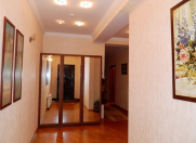 İcarəyə verilir 3 otaqlı 135 m2 yeni tikili Nəriman Nərimanov parkı