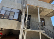 Satılır 5 otaqlı 184 m2 həyət evi Xırdalan