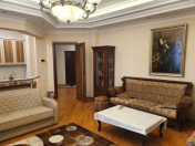 İcarəyə verilir 4 otaqlı 146 m2 köhnə tikili Nərimanov r.