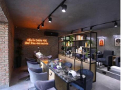 Satılır 3 otaqlı 117 m2 obyekt Elmlər Akademiyası m.