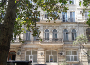 Satılır 1 otaqlı 35 m2 köhnə tikili Sahil m.