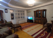 Satılır 2 otaqlı 95 m2 yeni tikili Nəriman Nərimanov m.