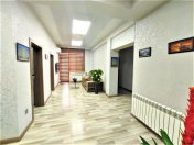 Satılır 6 otaqlı 250 m2 ofis Qara Qarayev m.