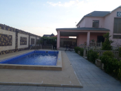 İcarəyə verilir 6 otaqlı 300 m2 bağ evi Şüvəlan