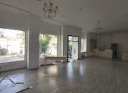 İcarəyə verilir 4 otaqlı 300 m2 obyekt Nizami m.