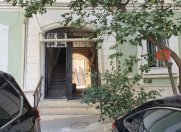 İcarəyə verilir 1 otaqlı 28 m2 həyət evi İçəri Şəhər m.