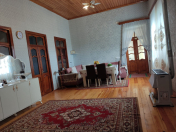 Satılır 3 otaqlı 90 m2 həyət evi Respublika stadionu