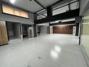 İcarəyə verilir 5 otaqlı 220 m2 ofis 28 May m.