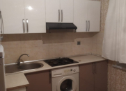 İcarəyə verilir 2 otaqlı 70 m2 köhnə tikili 9 mkr