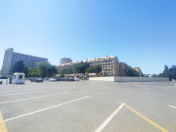 Satılır 2 otaqlı 50 m2 köhnə tikili Gənclik m.