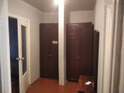 İcarəyə verilir 2 otaqlı 75 m2 köhnə tikili İnşaatçılar m.