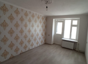 Satılır 2 otaqlı 48 m2 köhnə tikili Gənclik m.