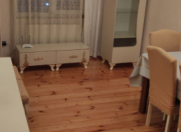 İcarəyə verilir 3 otaqlı 100 m2 köhnə tikili Yasamal r.