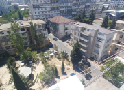 İcarəyə verilir 3 otaqlı 80 m2 köhnə tikili 8 mkr