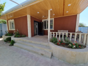 Satılır 4 otaqlı 150 m2 bağ evi Albalı