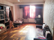 Satılır 2 otaqlı 60 m2 köhnə tikili Gənclik m.